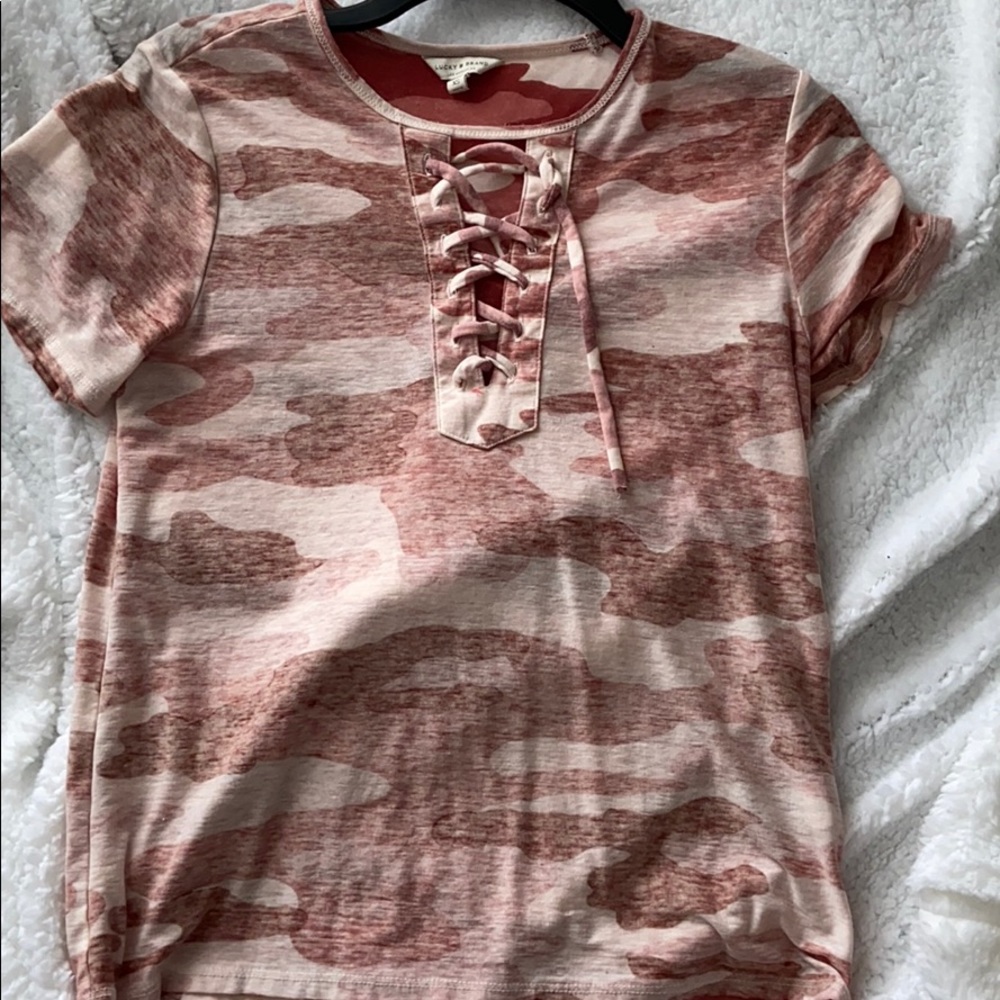 camo t-shirt